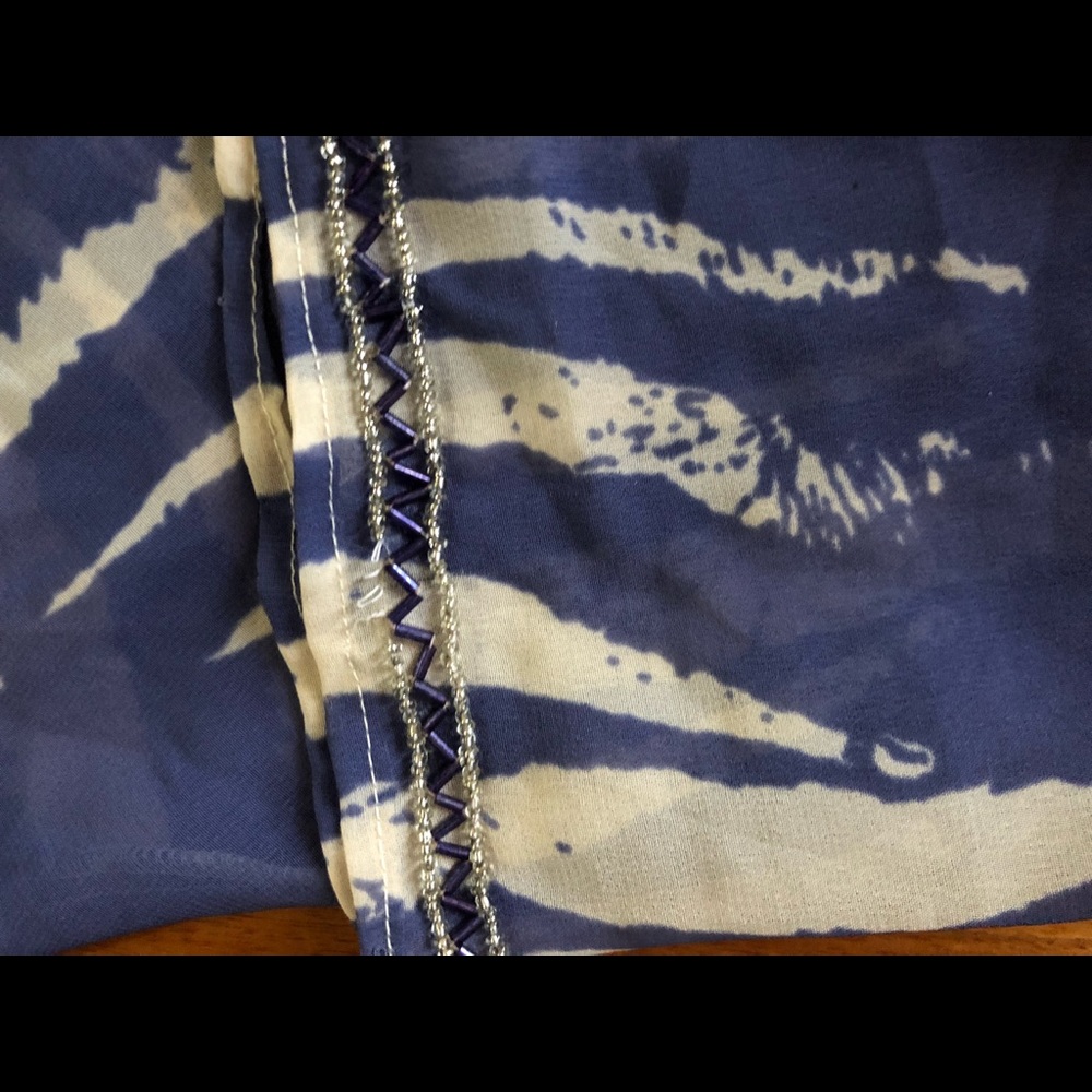 Embellished Tunic - Picture 5 of 8